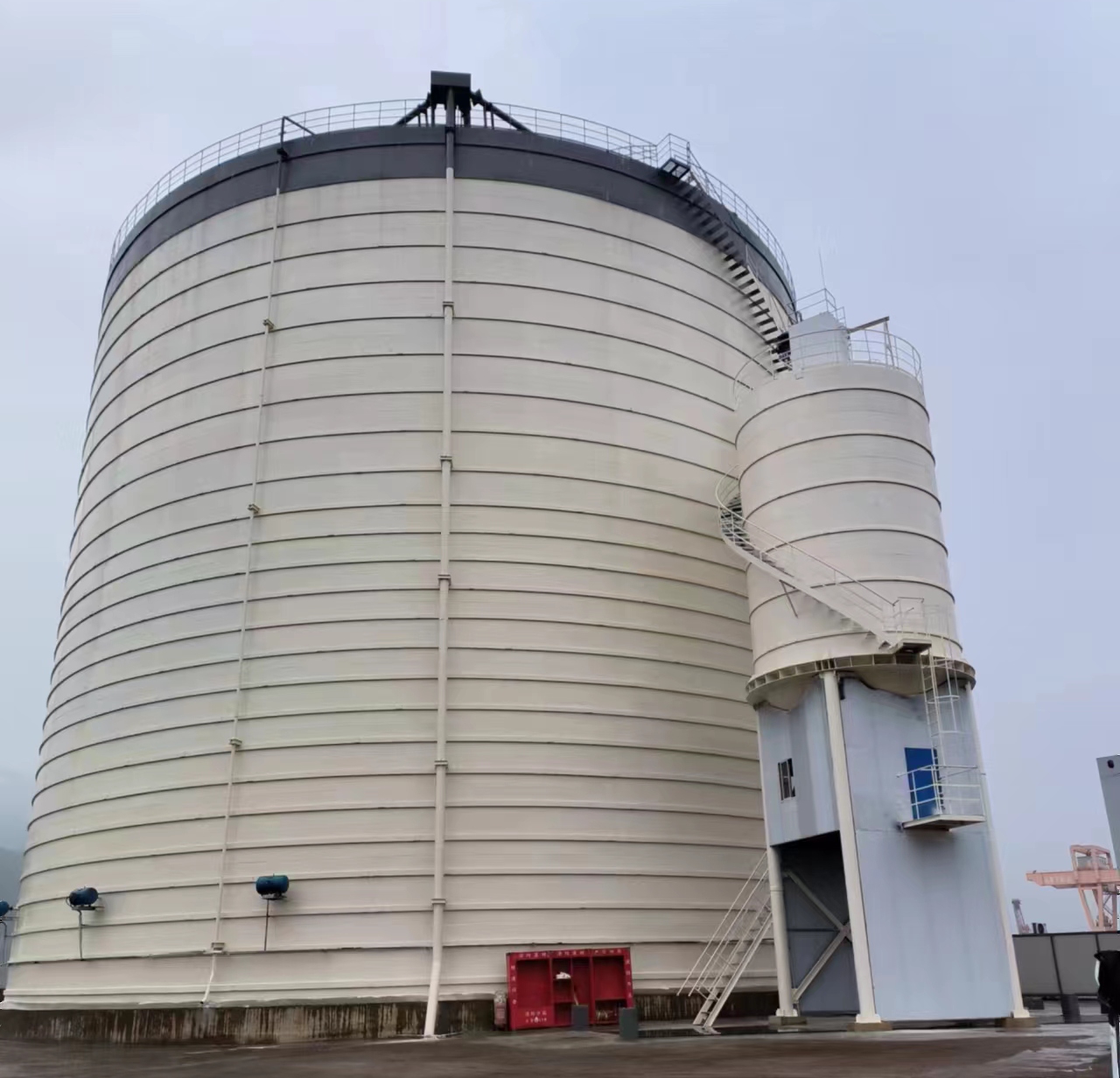 绥芬河10万吨水泥钢板库